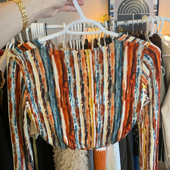 Naia Small Designer Crop Top - Picture 2 of 3